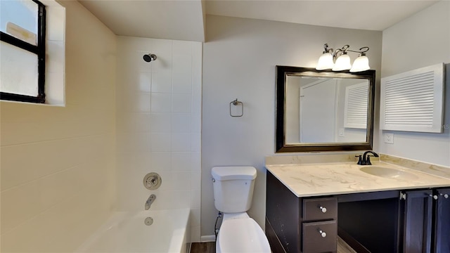 213 Almaden Ct, Winter Springs, FL 32708 - full bathroom with toilet, vanity, and shower / tub combination