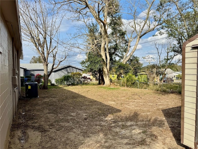 701 N 4th St, Haines City, FL 33844 - view of yard with cooling unit and fence