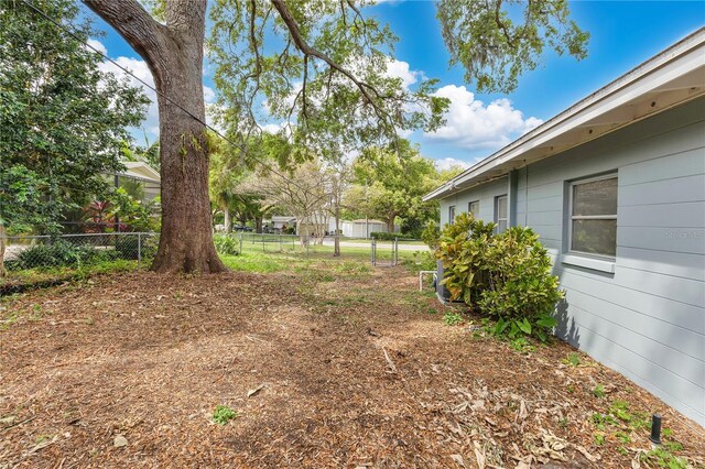 3107 Troy Dr, Orlando, FL 32806 - view of yard with fence