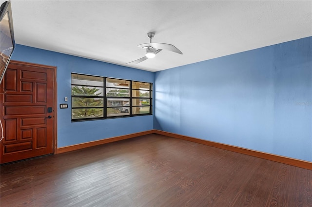 6031 W Ridgewood Ave, Orlando, FL 32835 - unfurnished room featuring a ceiling fan and wood finished floors