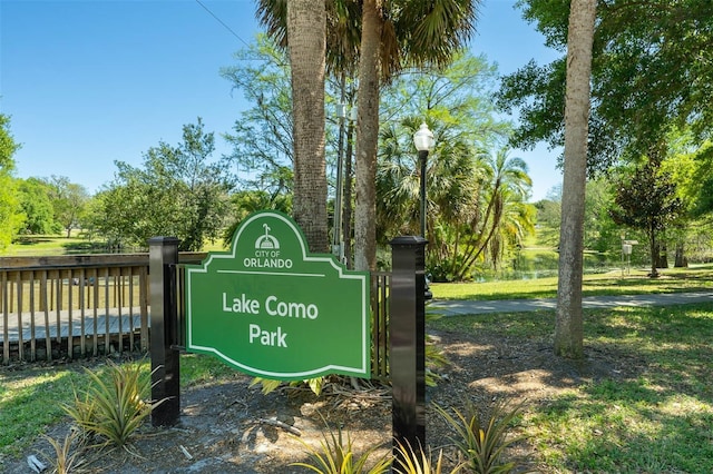 926 Mayfair Cir, Orlando, FL 32803 - view of community sign