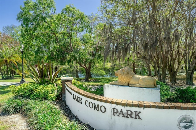 926 Mayfair Cir, Orlando, FL 32803 - view of community sign