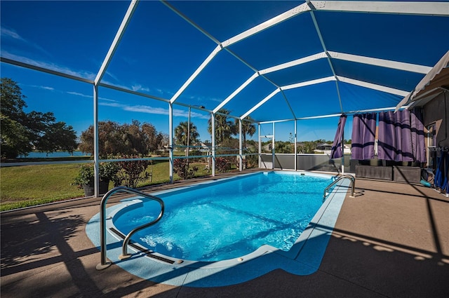31028 Baclan Dr, Wesley Chapel, FL 33545 - outdoor pool featuring glass enclosure and a patio area