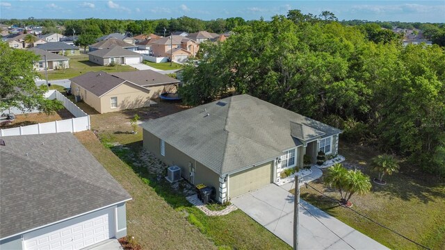 556 Hummingbird Ct, Kissimmee, FL 34759 - aerial view featuring a residential view