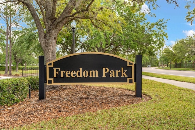 529 Tuten Trl, Orlando, FL 32828 - view of community sign