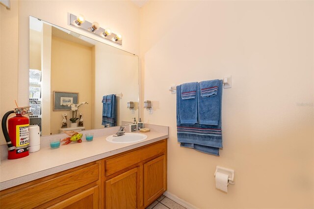 979 Park Terrace Cir, Kissimmee, FL 34746 - bathroom with vanity
