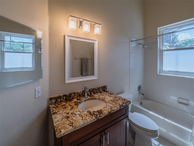 1450 Chessington Cir, Lake Mary, FL 32746 - bathroom with toilet, vanity, and bathtub / shower combination