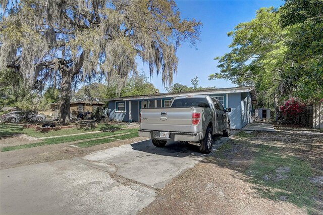 243 W Martin St, Apopka, FL 32712 - single story home featuring driveway