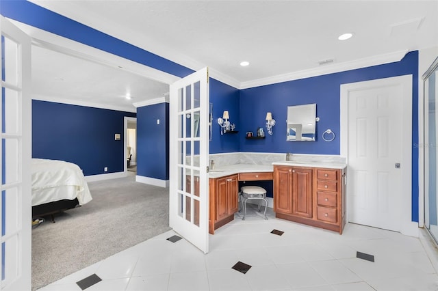 835 Dyson Dr, Winter Springs, FL 32708 - full bath featuring ornamental molding, vanity, recessed lighting, and a shower with shower door