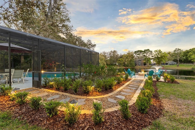 835 Dyson Dr, Winter Springs, FL 32708 - swimming pool featuring a patio area