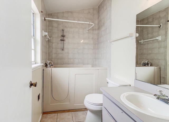 294 San Gabriel St, Winter Springs, FL 32708 - full bathroom featuring tile patterned flooring, vanity, toilet, and tub / shower combination