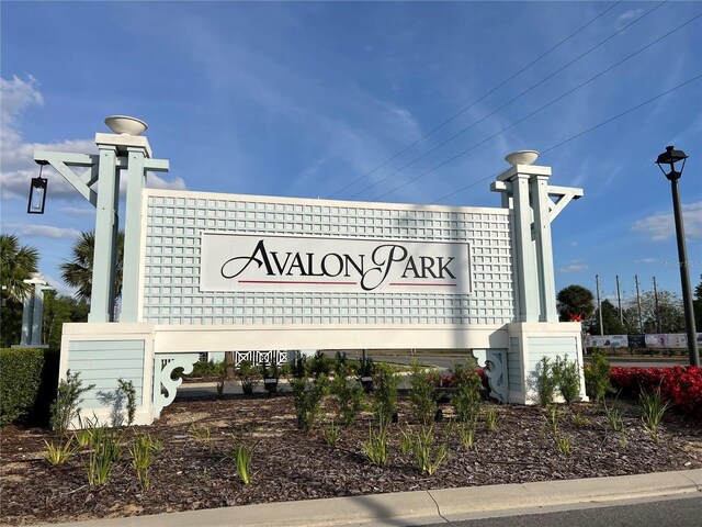 3009 Tansy St, Tavares, FL 32778 - view of community sign