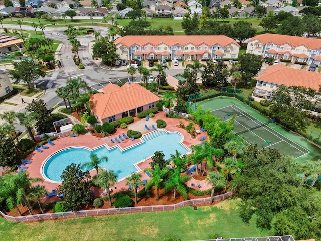 birds eye view of property featuring a residential view