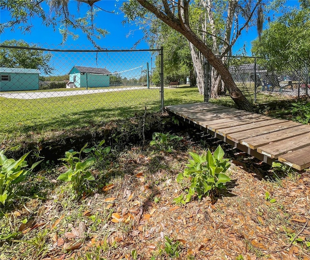 11404 Lokanotosa Trl, Orlando, FL 32817 - view of yard featuring fence