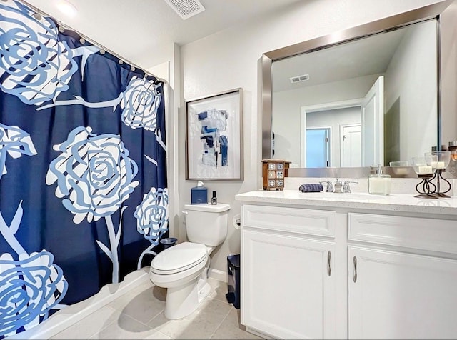 11826 Sky Acres Ter, Bradenton, FL 34211 - full bathroom featuring vanity, tile patterned floors, and curtained shower