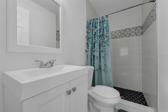 4066 Vanet Ct, Orlando, FL 32822 - full bathroom with toilet, vanity, and a tile shower