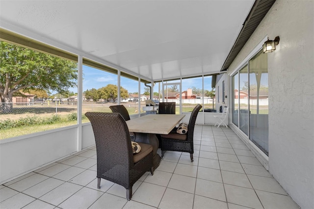 4066 Vanet Ct, Orlando, FL 32822 - sunroom / solarium with outdoor dining area