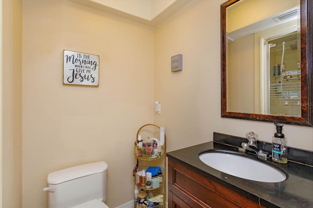 487 Oak Haven Dr Unit 487, Altamonte Springs, FL 32701 - bathroom with vanity, toilet, and visible vents