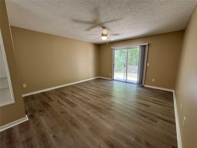 2132 Majestic Woods Blvd, Apopka, FL 32712 - spare room featuring a ceiling fan, a textured ceiling, baseboards, and wood finished floors