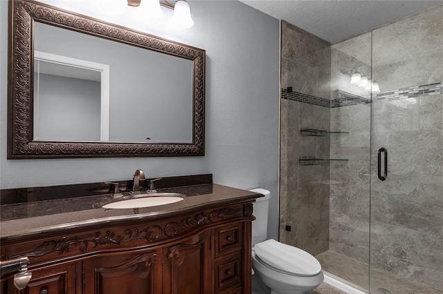 607 Wavecrest Dr, Orlando, FL 32807 - full bath with toilet, vanity, a stall shower, and a textured ceiling