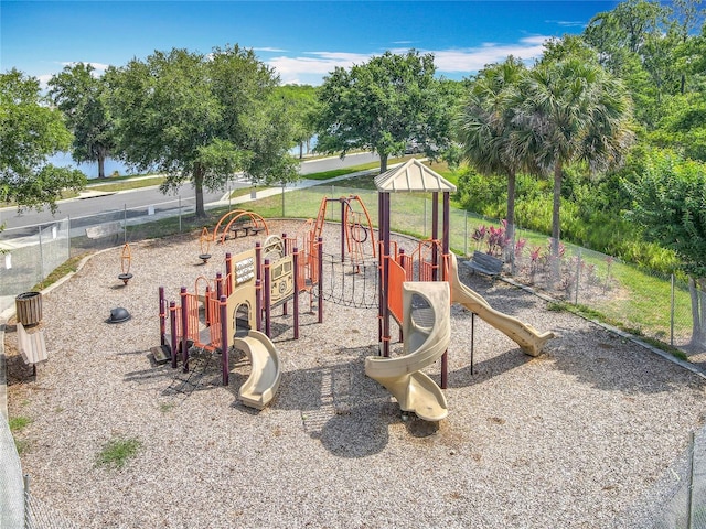 10852 Spider Lily Dr Unit S, Orlando, FL 32832 - communal playground featuring fence