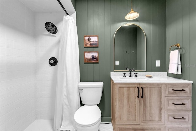 1558 Regal Oak Dr, Kissimmee, FL 34744 - full bath with vanity, a tile shower, and toilet