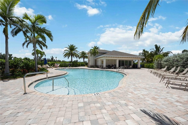 6512 Estero Bay Dr, Fort Myers, FL 33908 - photo 5