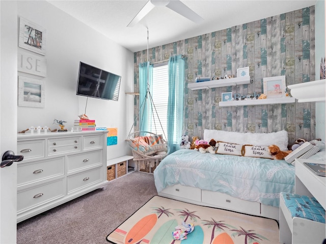 1151 Lakeside Estates Dr, Apopka, FL 32703 - carpeted bedroom featuring wallpapered walls and ceiling fan