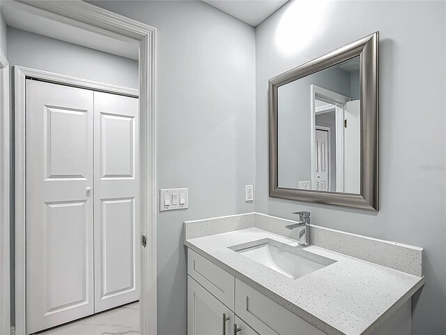 123 Shenandoah Ave, Lady Lake, FL 32159 - bathroom with vanity