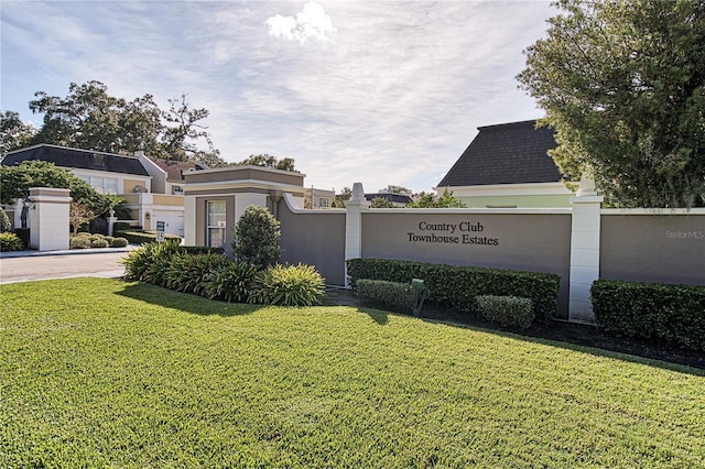 908 Hillary Ct Unit 15, Orlando, FL 32804 - community sign with a lawn