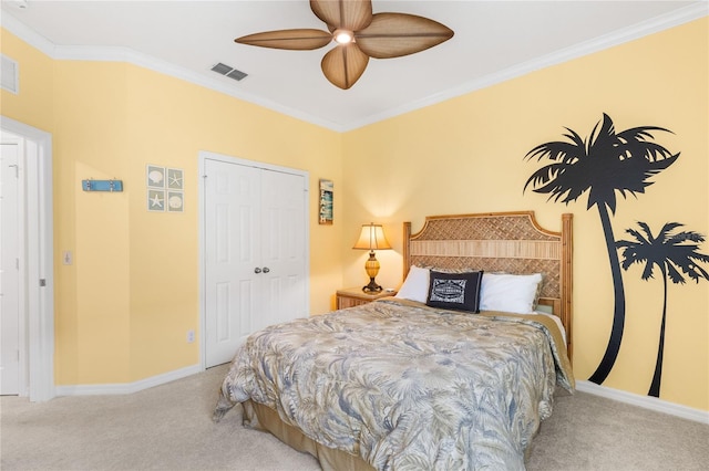 3936 Parkhouse Dr, Orlando, FL 32824 - carpeted bedroom with baseboards, visible vents, a closet, and ornamental molding