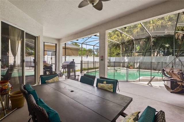 625 Waterland Ct, Orlando, FL 32828 - exterior space with a swimming pool, outdoor dining area, and ceiling fan