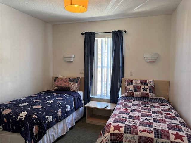1119 Park Ridge Cir, Kissimmee, FL 34746 - bedroom with carpet flooring and a textured ceiling