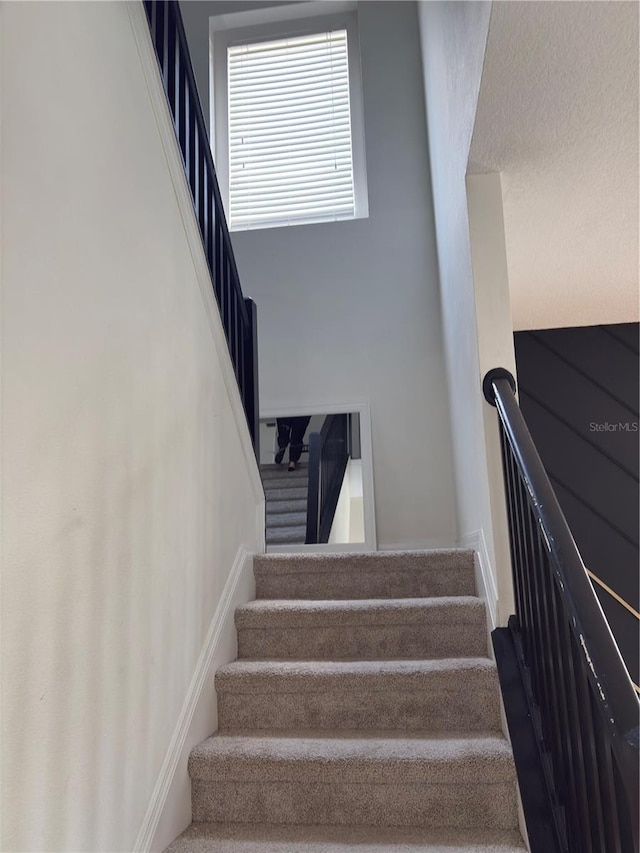 422 Janice Kay Pl, Kissimmee, FL 34744 - view of stairs