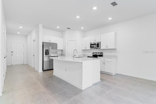 172 River Front Way, Edgewater, FL 32141 - kitchen with recessed lighting, appliances with stainless steel finishes, a sink, and visible vents