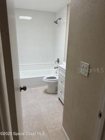 full bath featuring shower / bath combination, toilet, and vanity