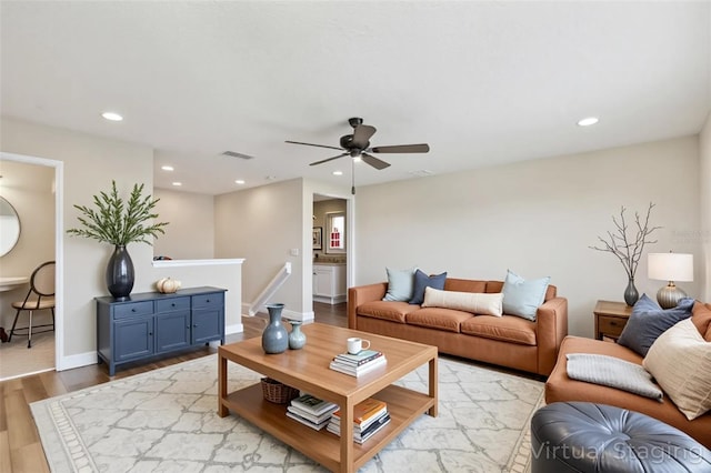 1028 Sadie Ridge Rd, Clermont, FL 34715 - living room featuring wood finished floors, recessed lighting, a ceiling fan, and baseboards