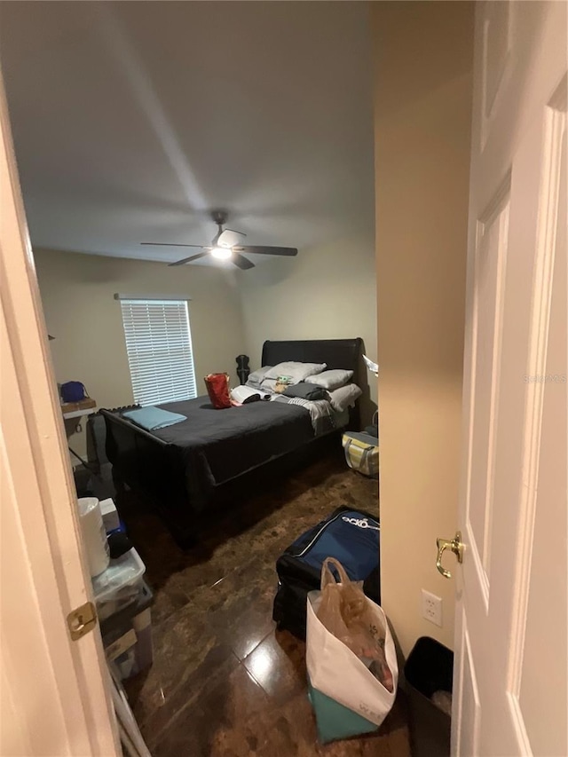 2737 Merrieweather Ln, Kissimmee, FL 34743 - bedroom featuring ceiling fan