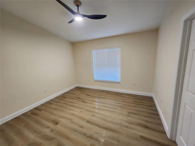 101 Dovetail Ct, Apopka, FL 32703 - unfurnished room featuring ceiling fan, wood finished floors, and baseboards