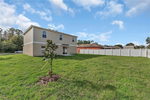 1032 Cannock Dr, Kissimmee, FL 34758 - view of yard featuring fence