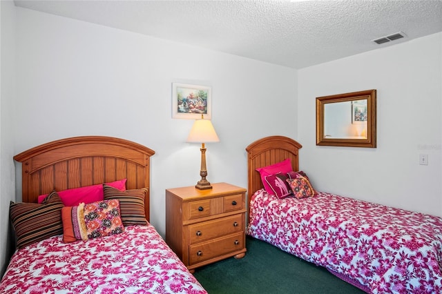 202 Aylesbury Ln, Davenport, FL 33837 - bedroom with carpet flooring, a textured ceiling, and visible vents