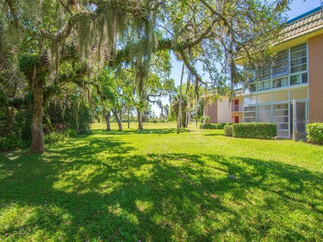 7 Vista Gardens Trl Unit 105, Vero Beach, FL 32962 - photo 2