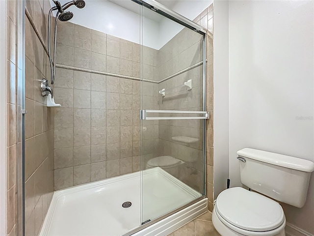 2240 Osprey Ave, Orlando, FL 32814 - full bathroom with a stall shower