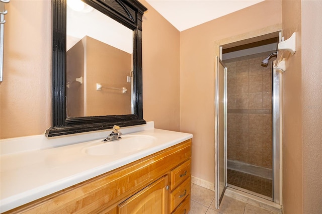 5060 Downing St Unit 6, Orlando, FL 32839 - full bath featuring a shower stall, tile patterned flooring, and vanity