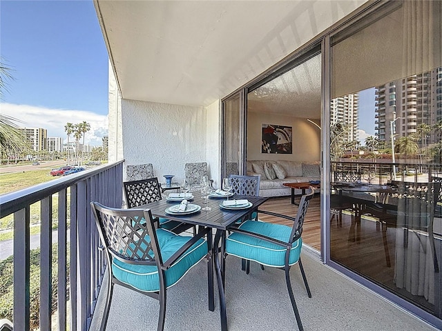 1581 Gulf Blvd Unit 102N, Clearwater Beach, FL 33767 - balcony with a city view