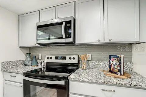 1826 Warringwood Dr Unit B-1, Orlando, FL 32839 - photo 4