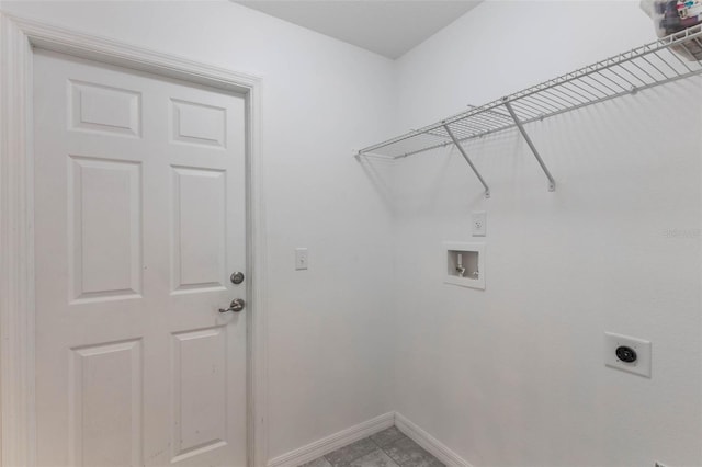 205 Lori Ct, Umatilla, FL 32784 - washroom with laundry area, baseboards, hookup for a washing machine, and electric dryer hookup