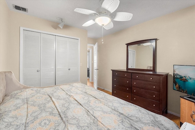 121 Teriwood St, Fern Park, FL 32730 - bedroom with baseboards, visible vents, a closet, and ceiling fan