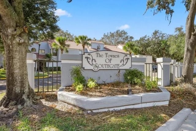 4706 Sutton Ter Unit 111A2, Orlando, FL 32811 - view of community / neighborhood sign