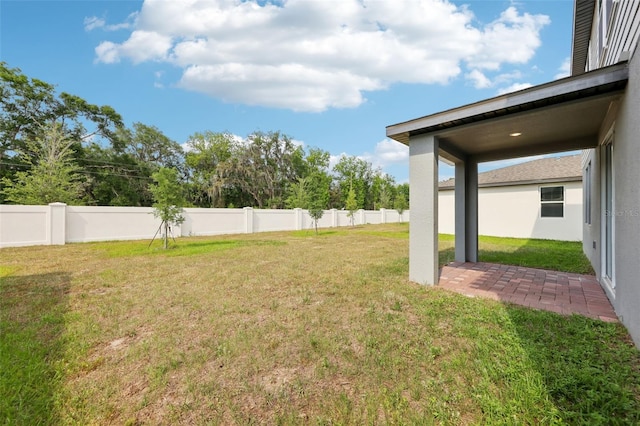 4705 Jasmine Cir, Leesburg, FL 34748 - view of yard with a patio area